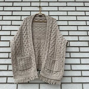 Connemara Knitwear Merino Wool Chunky Knit Pocket Shrug Shawl Fringe Beige OS